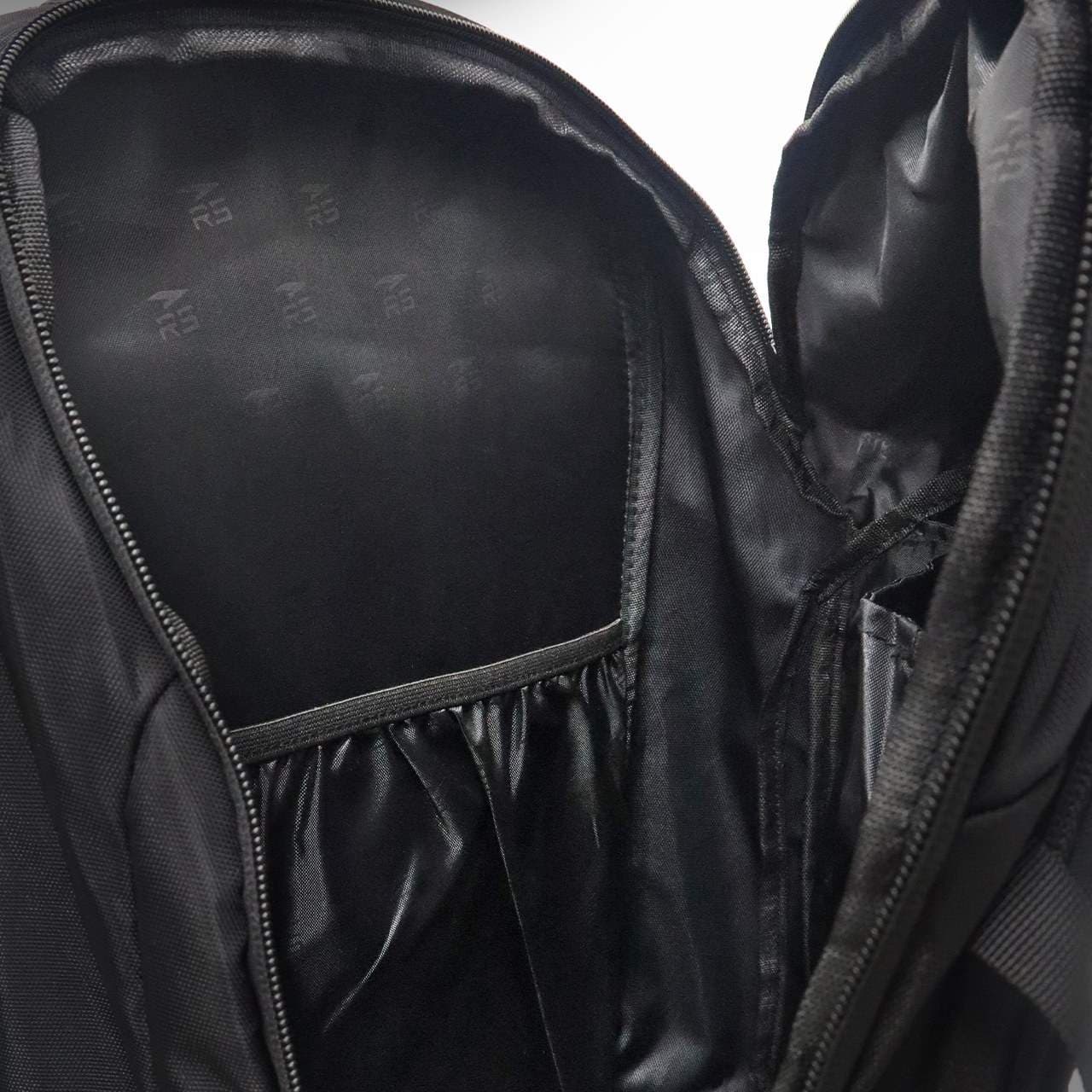 HICKING BACKPACK - BLACK - 9