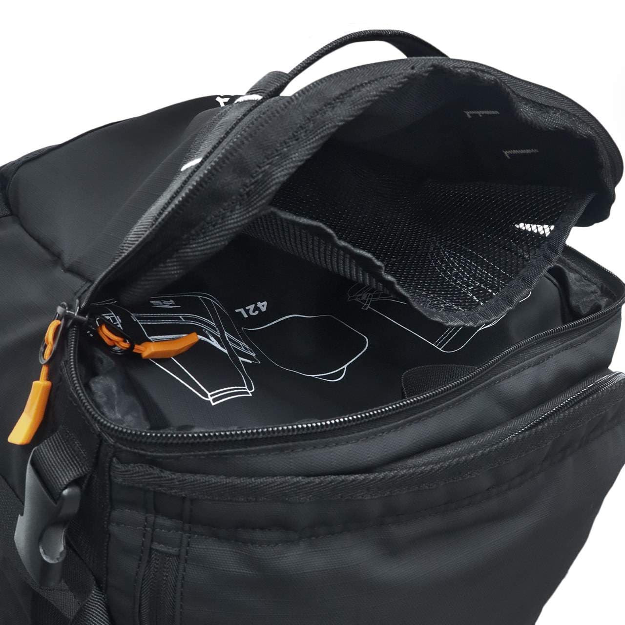 DUFFLE BAG - BLACK - 10