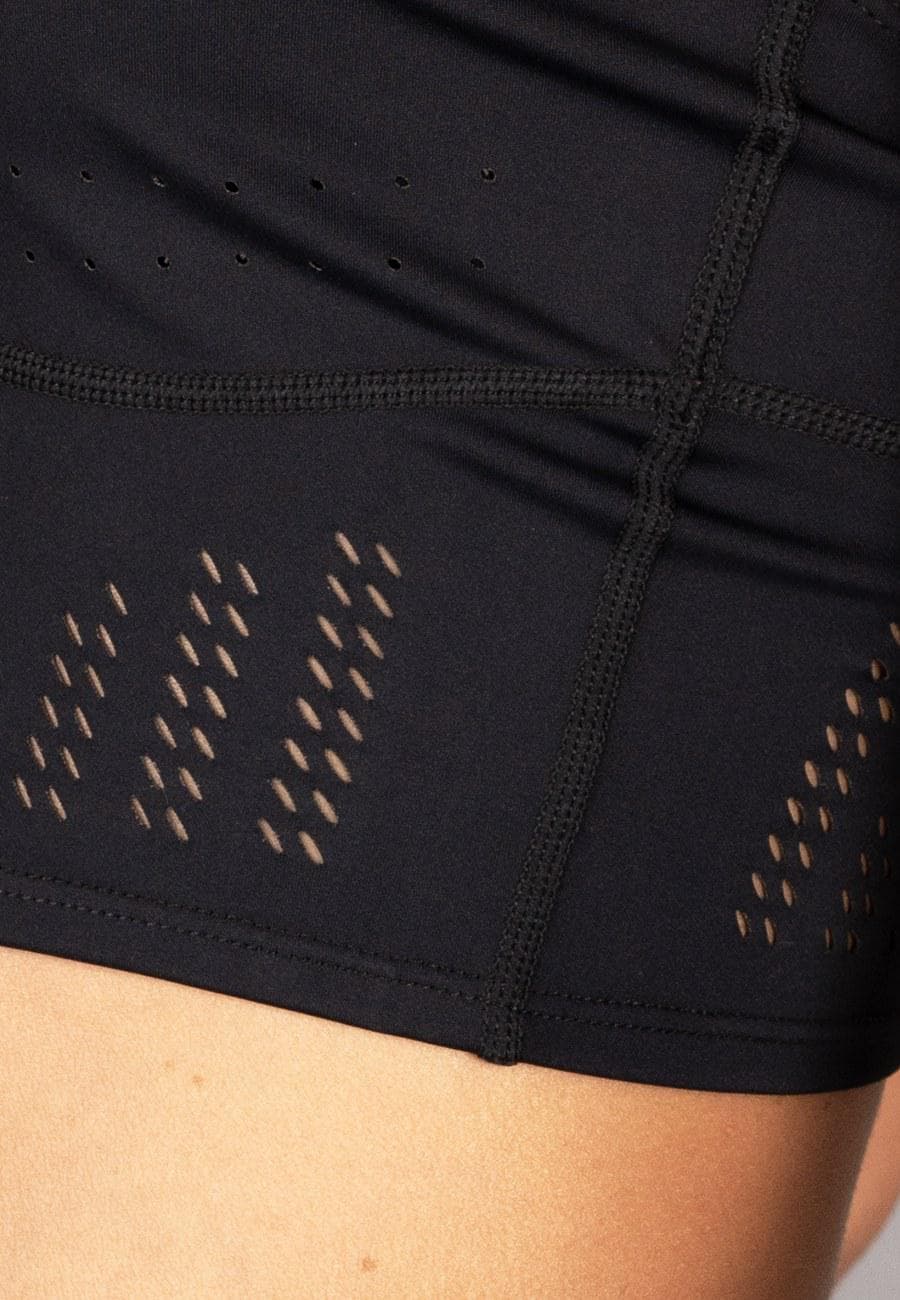 IRIS TOP WOMEN - BLACK - 7