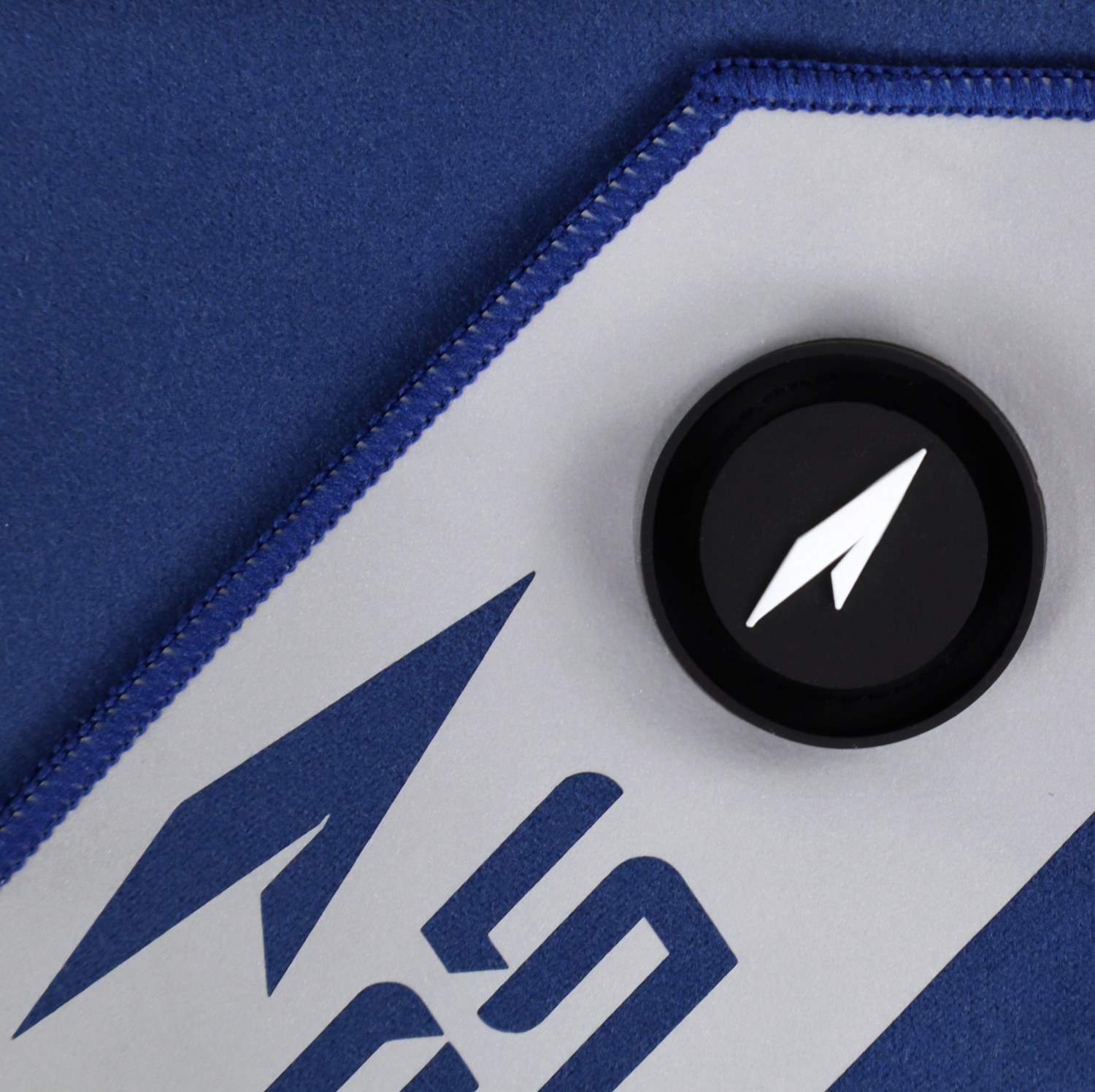 MAGNETIC MICROFIBER TOWEL  80*55cm NAVY - 3